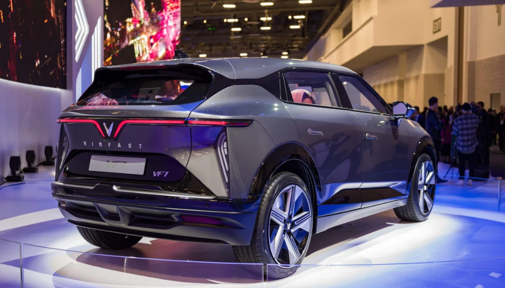 thuê xe vf7 tại HCM