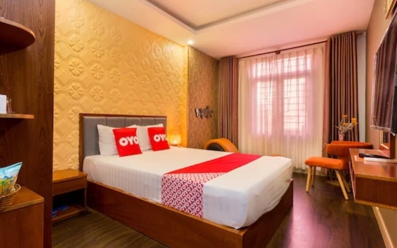 trải nghiệm khách sạn khu trung sơn tại IBoss Hotel
