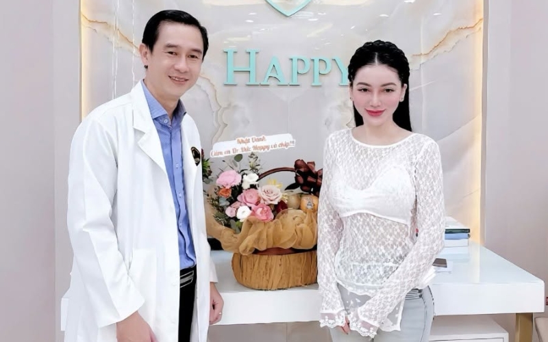 hình ảnh khách hàng marketing cho phòng khám Happy DL