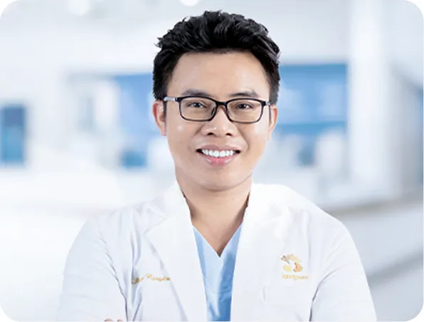 bác sĩ sửa mũi hỏng