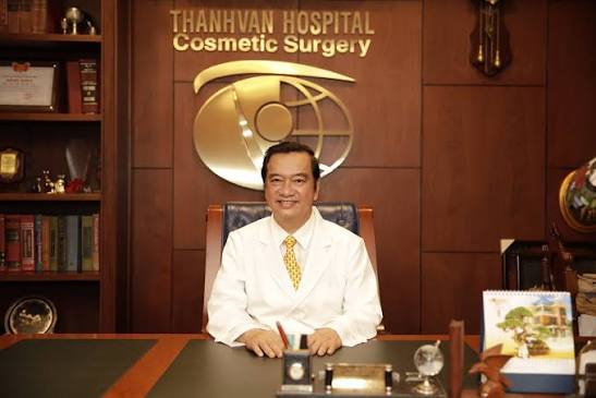 bác sĩ sửa mũi hỏng